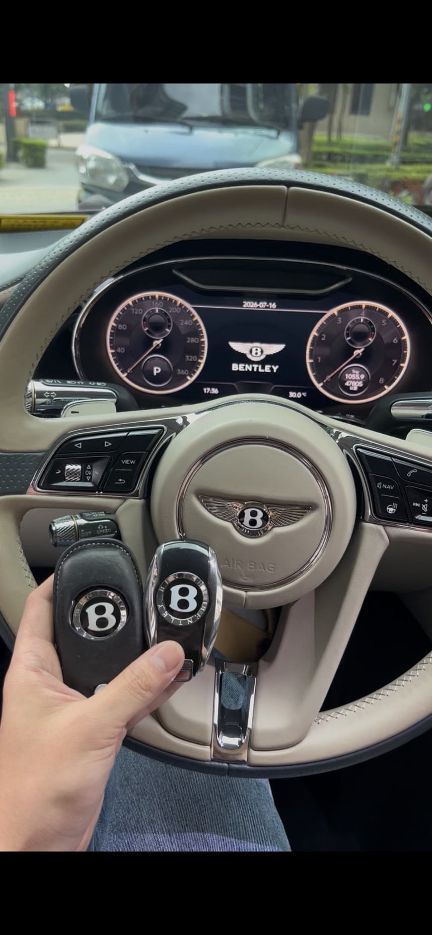Bentley 智能鑰匙